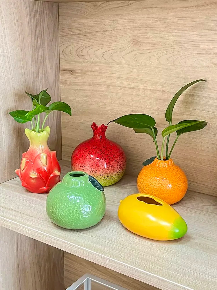 Série Creative de Vases Fruits en Céramique