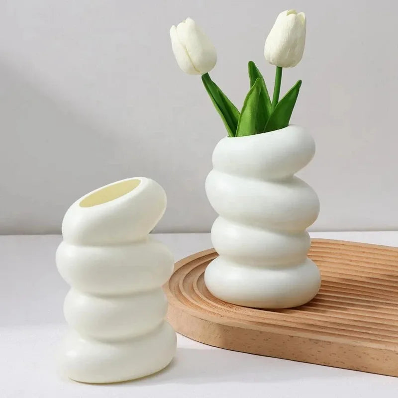 Vase Spirale Design en Plastique