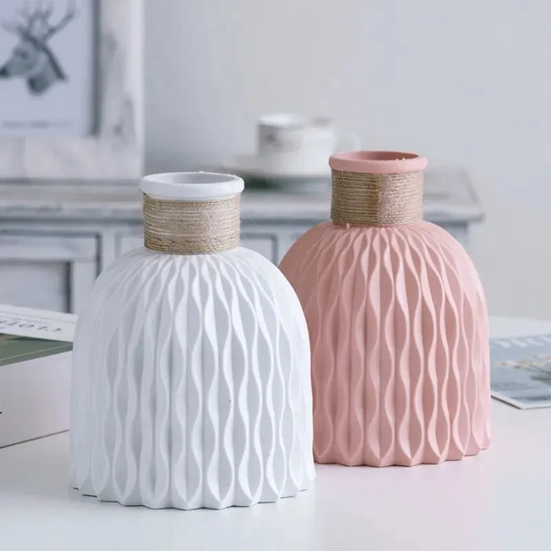 Vase Nordique Moderne en Plastique