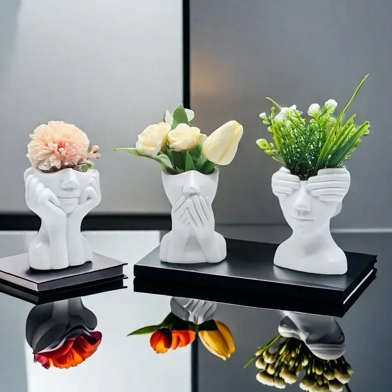 Vases Nordique Expression Facial en Résine
