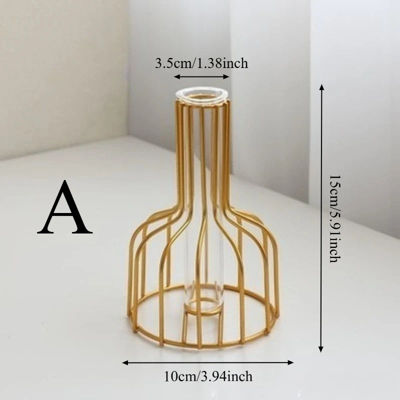Vase Minimaliste Contemporain en Metal