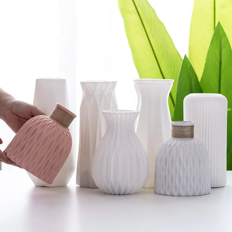 Vase Nordique Moderne en Plastique