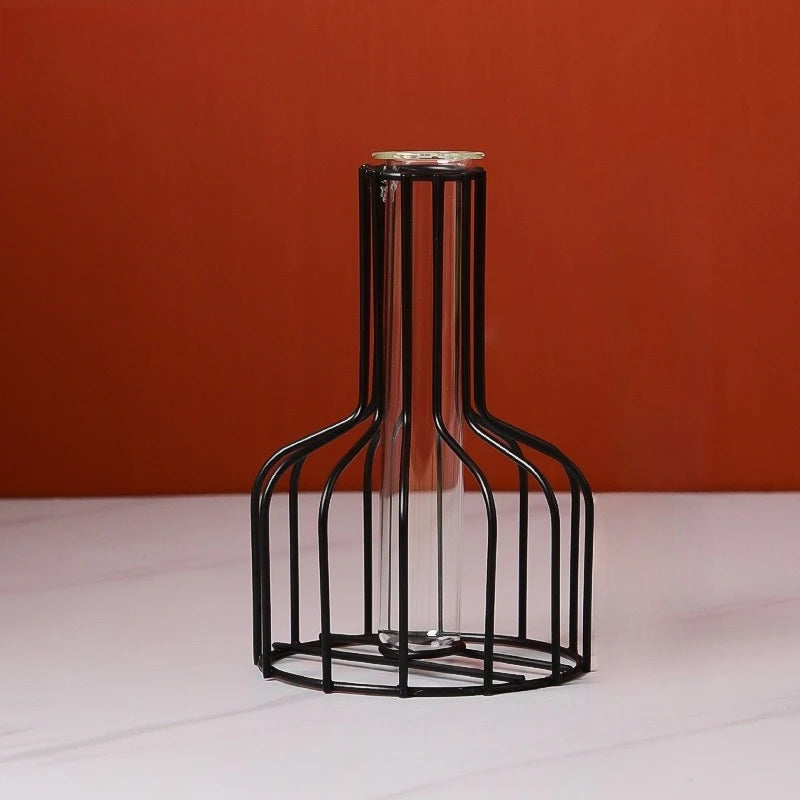 Vase Minimaliste Contemporain en Metal